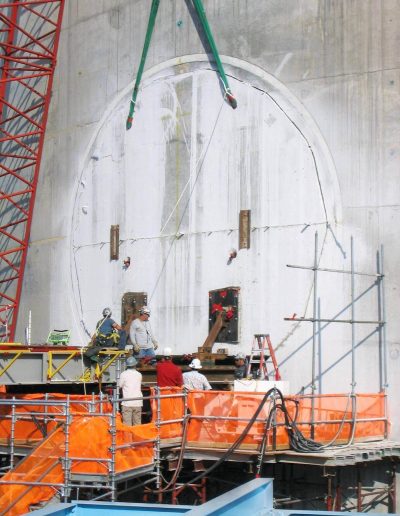 Concrete and metal selective demolition project.